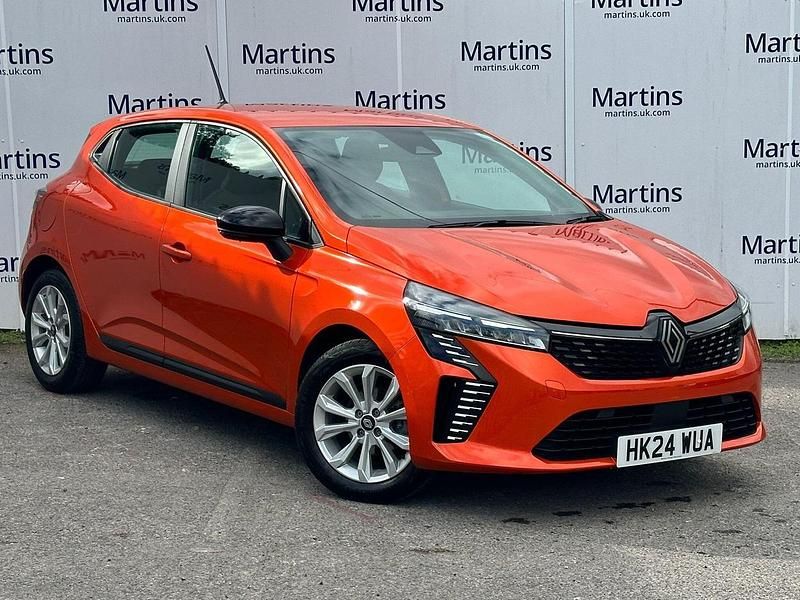 Orange Used 2024 Renault Clio V Evolution Hatchback | £14,495 (Good price) - Image 1/1