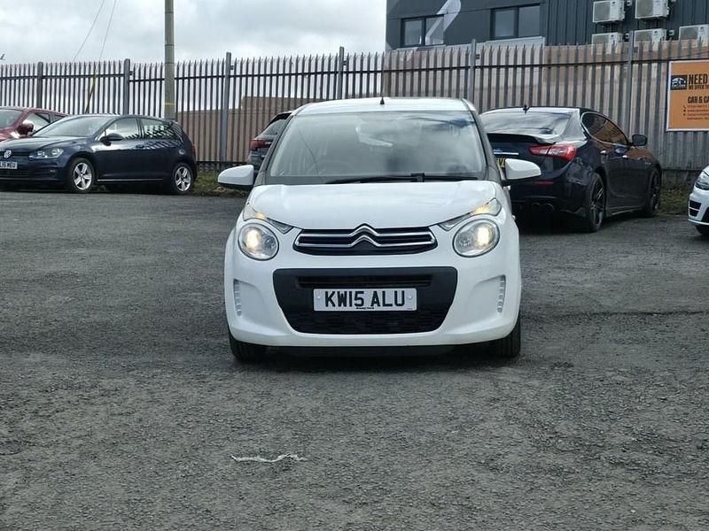 Used Citroën C1 Feel 82 HP (60 kW) 2015 White Hatchback