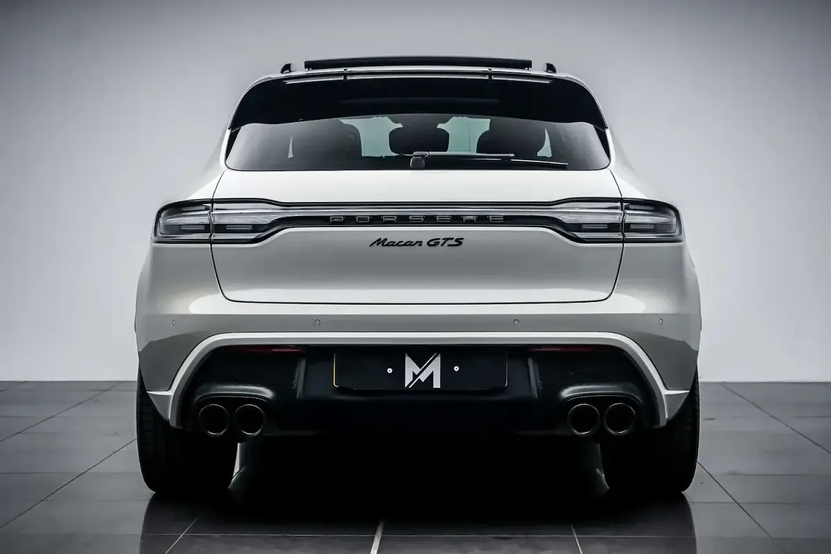Used Porsche Macan 440 HP (323 kW) 2022 Grey SUV