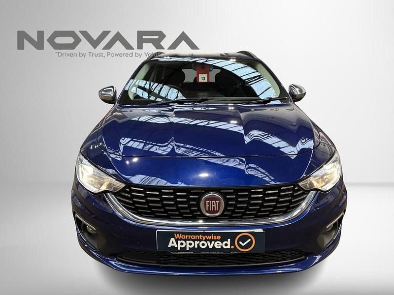 Used Fiat Tipo Mirror 120 HP (88 kW) 2019 Blue Estate