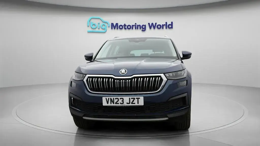 Used Skoda Kodiaq SE L Executive 150 HP (110 kW) 2023 Blue SUV