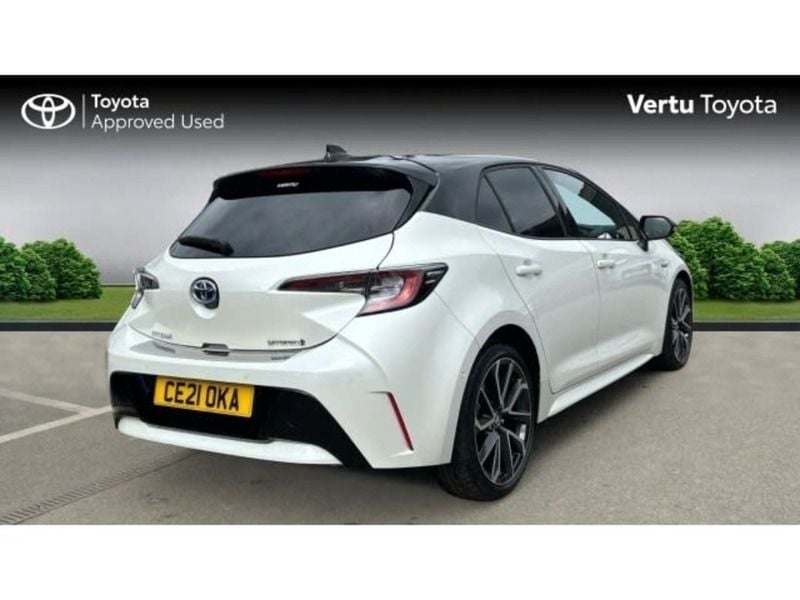 Used Toyota Corolla 122 HP (89 kW) 2021 Other Hatchback