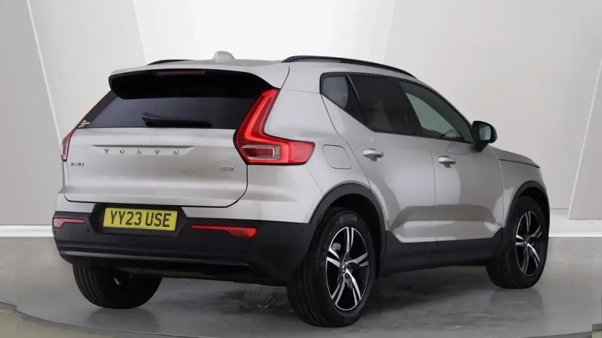 Used Volvo XC40 Plus 161 HP (118 kW) 2023 SUV