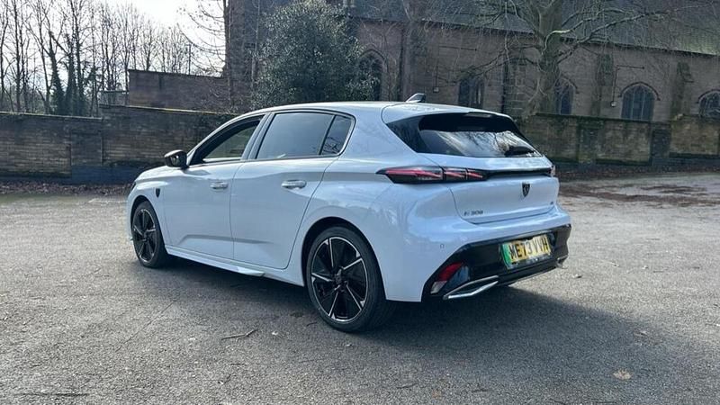 Used Peugeot e-308 GT 113 kW (154 HP) 2024 White Hatchback
