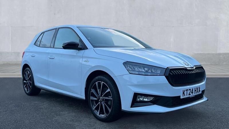 Used Skoda Fabia Monte Carlo 150 HP (110 kW) 2024 Moon white metallic Hatchback