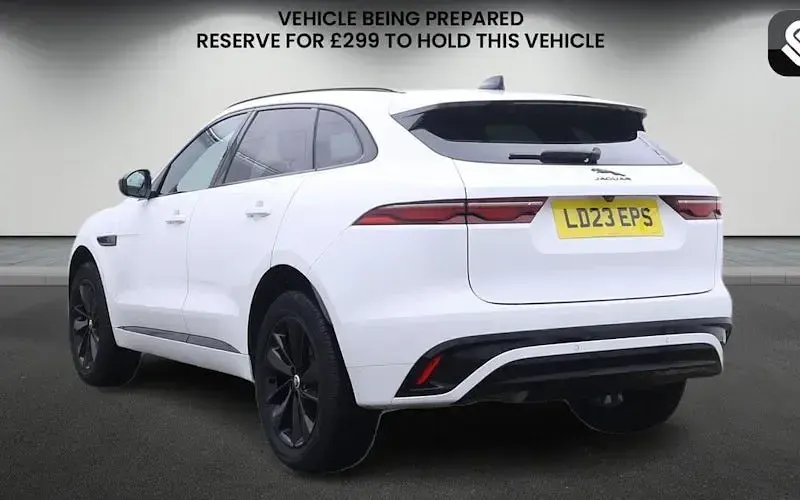 Used Jaguar F-Pace R-Dynamic 204 HP (150 kW) 2024 SUV