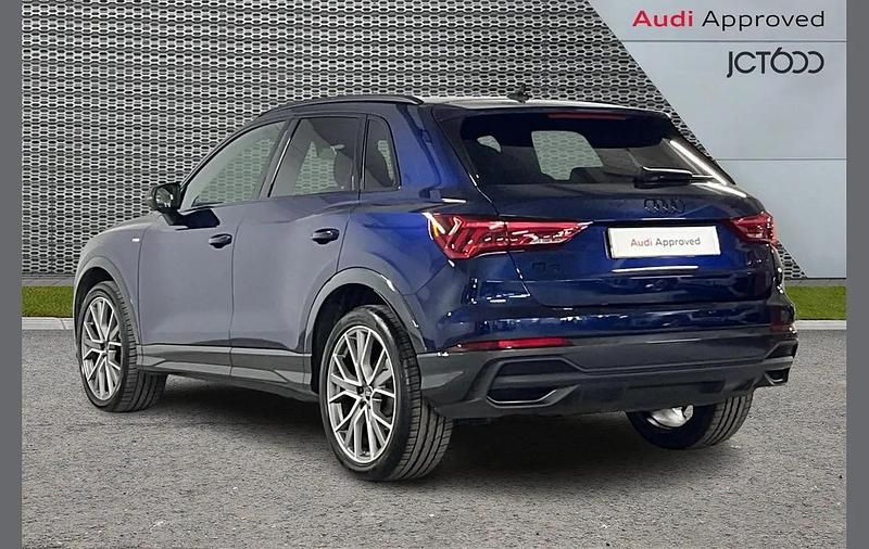 Used Audi Q3 Black Edition 150 HP (110 kW) 2025 Blue SUV