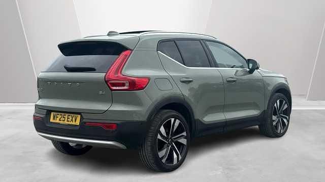 Used Volvo XC40 Ultra 194 HP (142 kW) 2025 SUV