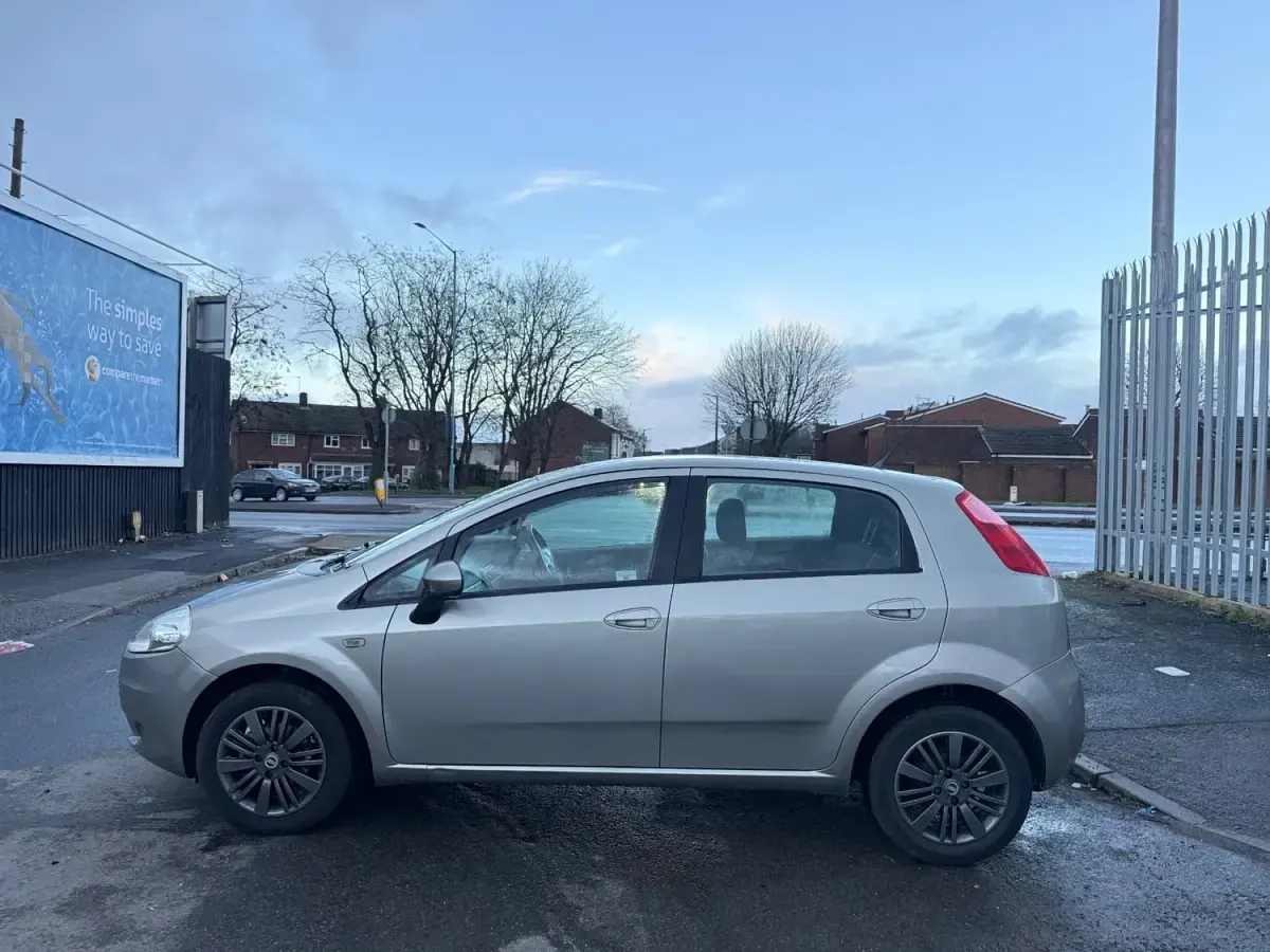 Used Fiat Grande Punto Dynamic 2007 Grey Hatchback