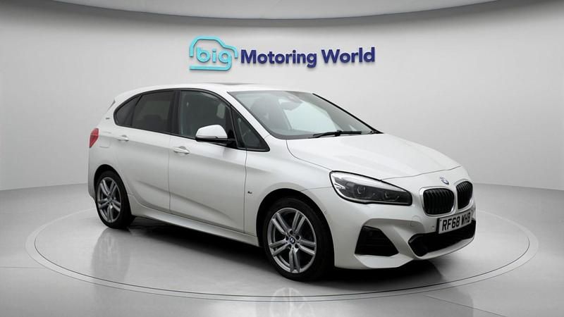 White Used 2018 BMW 225 Active Tourer M Sport MPV | £11,300 (Fair price) - Image 1/4