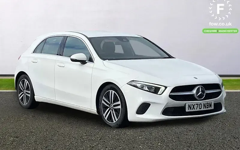 Usado Mercedes A180 116 HP (85 kW) 2020 Citadino