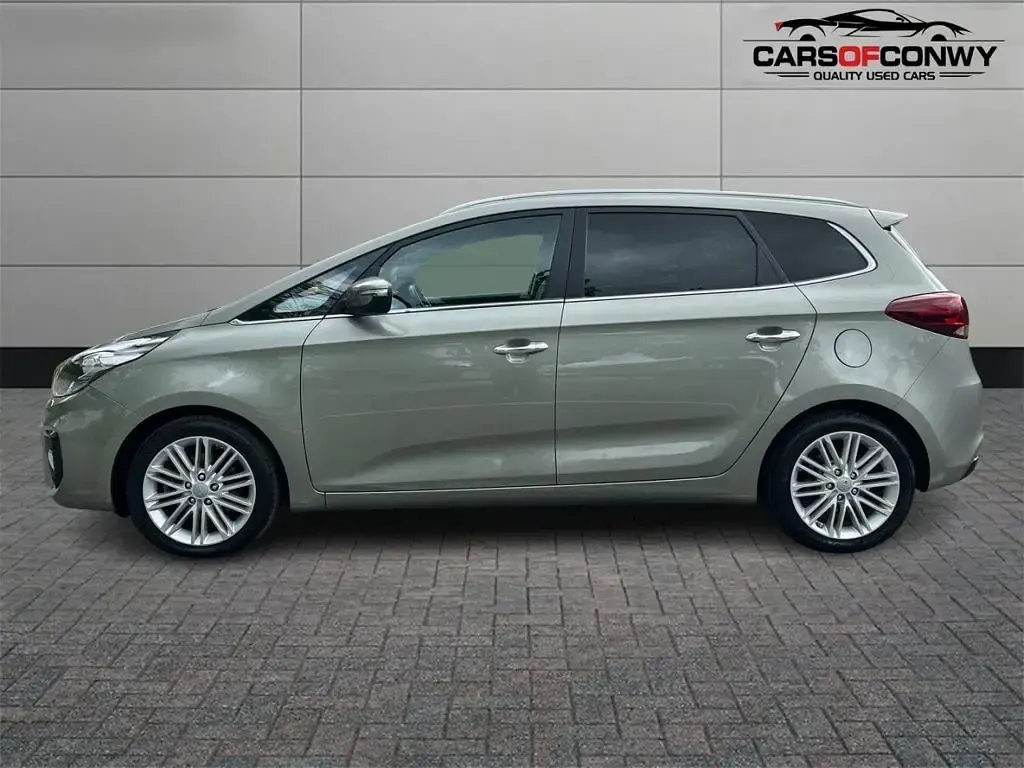 Used Kia Carens 139 HP (102 kW) 2016 Silver MPV