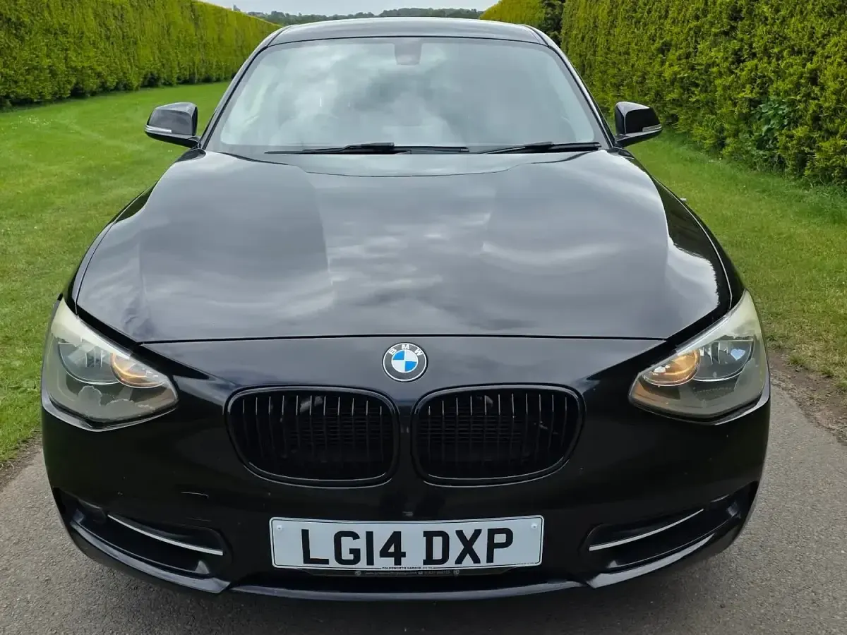 Used BMW 118 Sport Line 2014 Black Hatchback