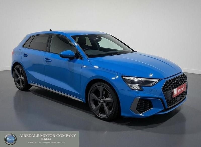 Used Audi A3 Sportback S-Line 150 HP (110 kW) 2021 Blue Hatchback