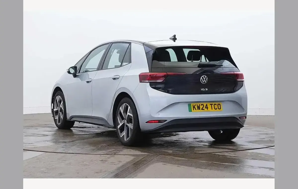 Used VW ID.3 Pro 150 kW (204 HP) 2024 Silver Hatchback