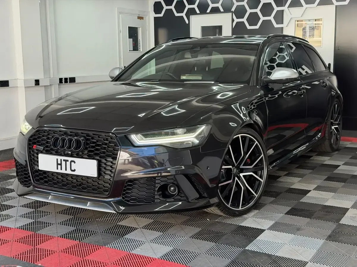 Used Audi RS6 Performance 2015 Black Estate