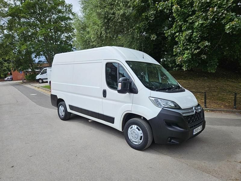 White Used 2019 Citroën Relay Van | £6,790 (Super price) - Image 1/4