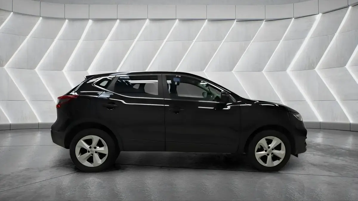 Used Nissan Qashqai Acenta 2018 Black SUV