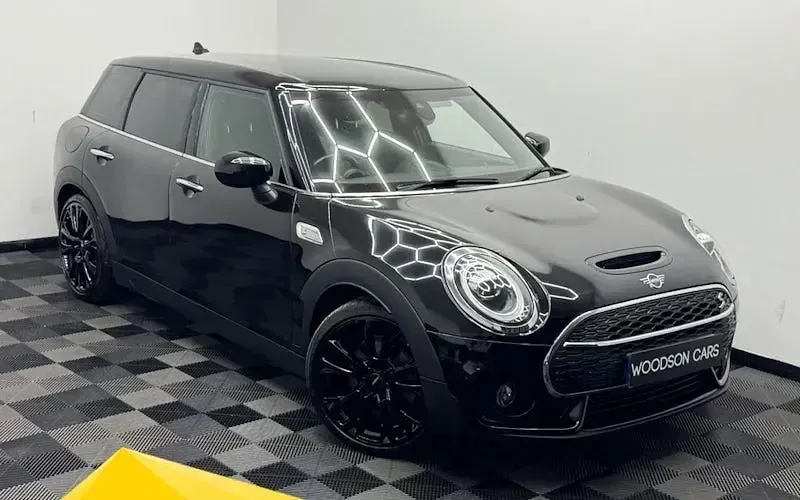Begagnad Mini Cooper Clubman Sport 192 HK (141 kW) 2019 Kombi