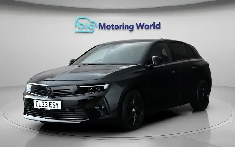 Used Vauxhall Astra 131 HP (96 kW) 2026 Hatchback