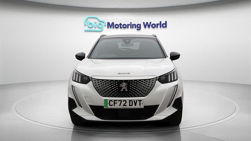 Used Peugeot e-2008 GT 98 kW (134 HP) 2023 White SUV