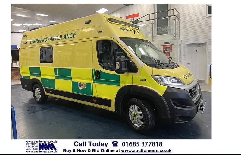 Used Fiat Ducato 176 HP (129 kW) 2019 Yellow Van