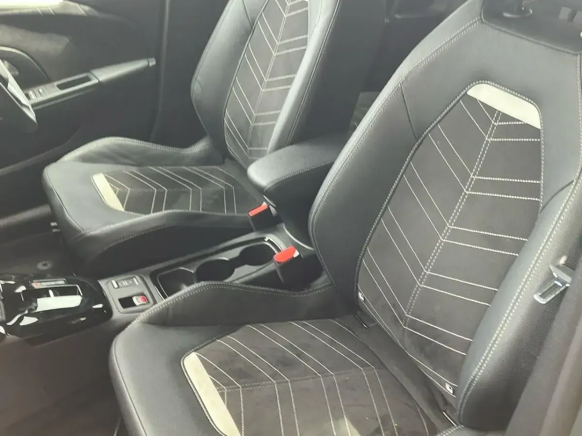 Used Vauxhall Corsa Ultimate 100 HP (73 kW) 2025 Grey Hatchback