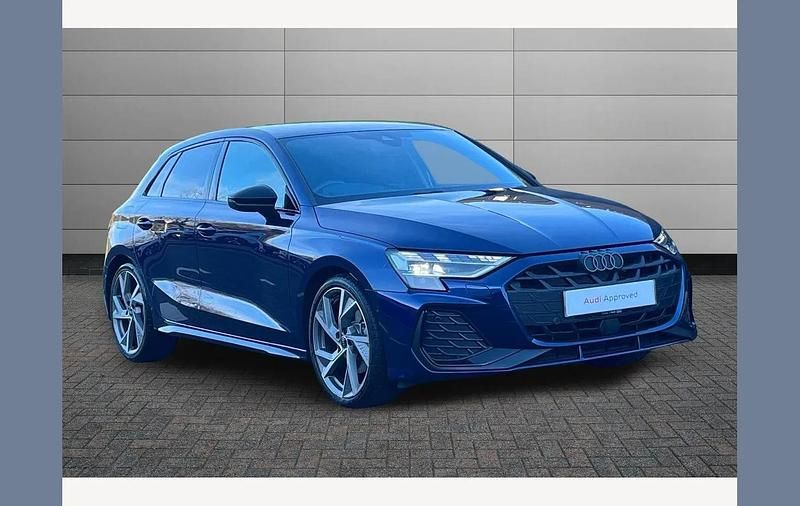 Used Audi A3 Black Edition 150 HP (110 kW) 2024 Blue Hatchback