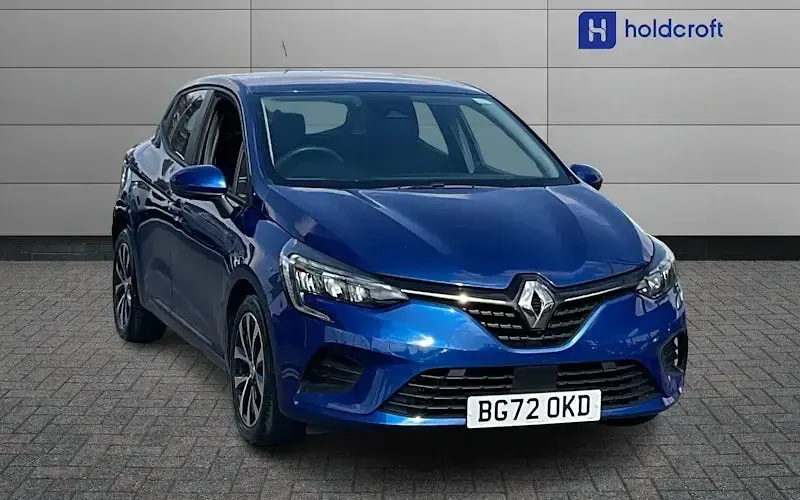 Used Renault Clio Iconic 90 HP (66 kW) 2022 Hatchback