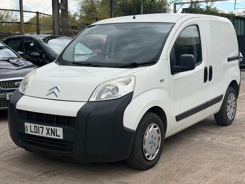 Używany Citroën Nemo 2017 Biały Minivan