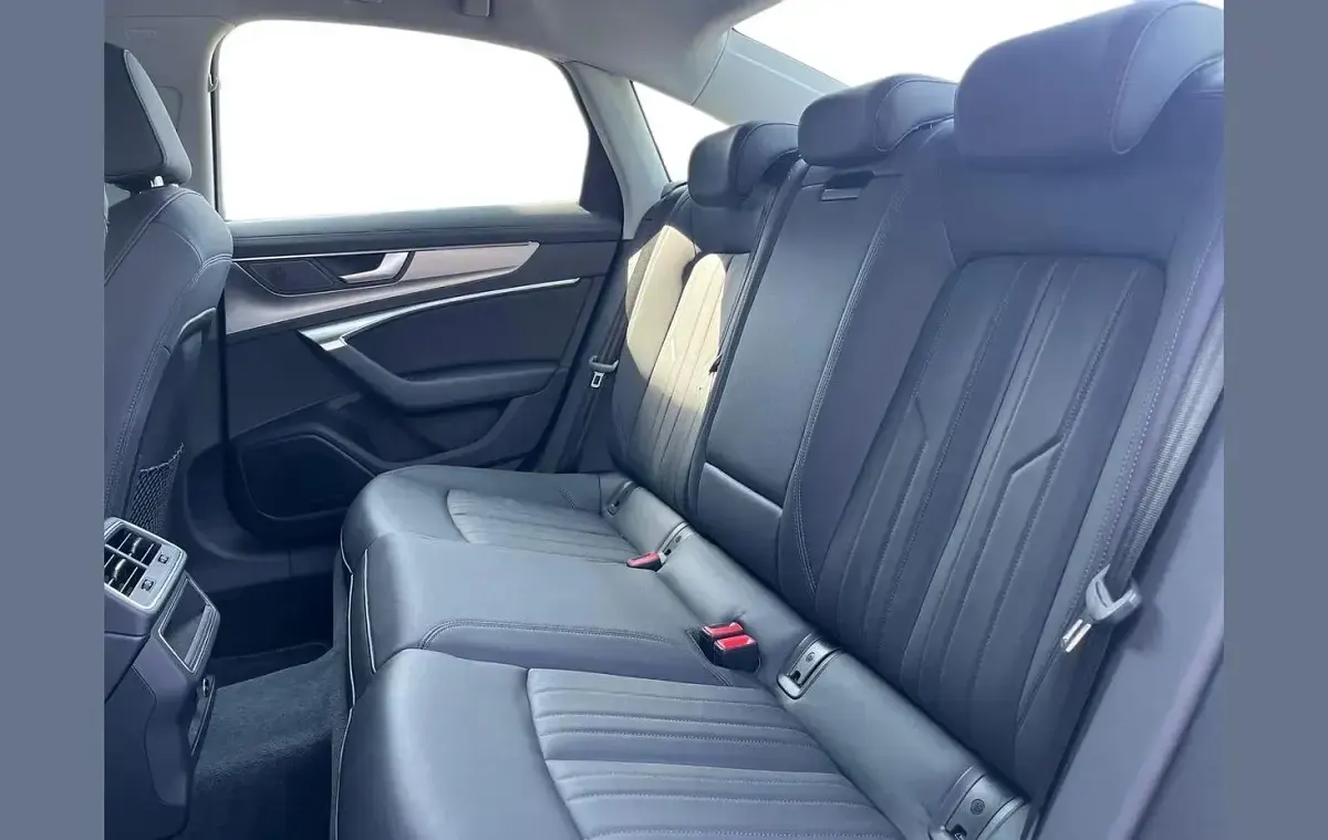 Used Audi A6 Sport 200 HP (147 kW) 2023 White Sedan