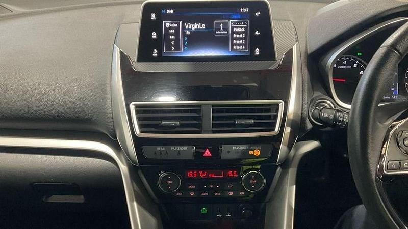 Used Mitsubishi Eclipse 2019 White Hatchback