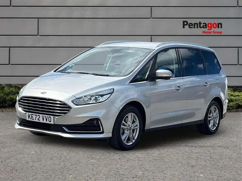 Begagnad Ford Galaxy Titanium 190 HK (139 kW) 2023 Silver Minibuss