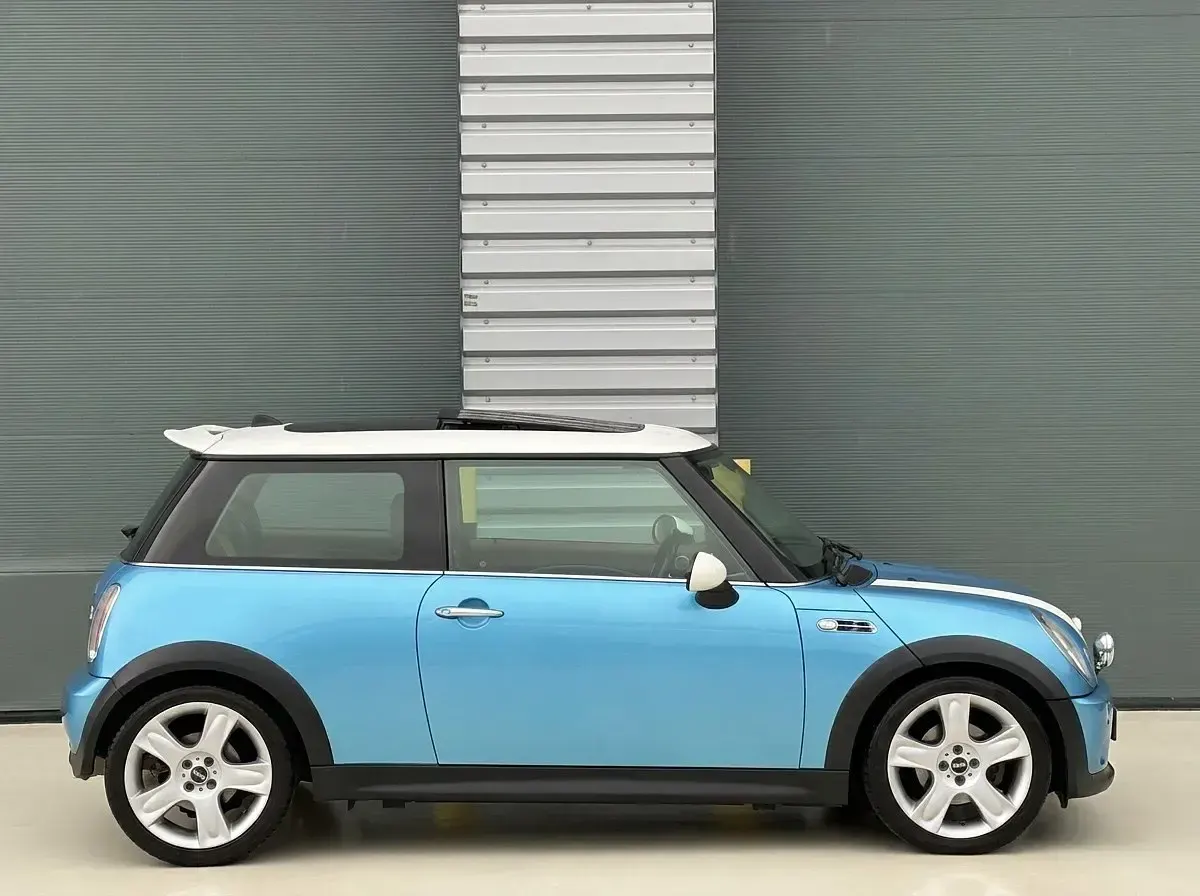 Używany Mini Cooper S Hatch 2005 Niebieski Hatchback