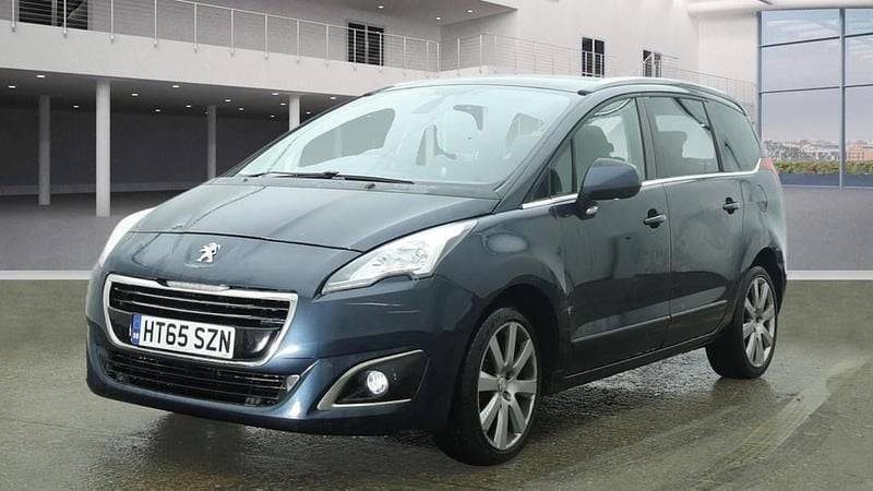 Used Peugeot 5008 Allure 120 HP (88 kW) 2016 Blue MPV