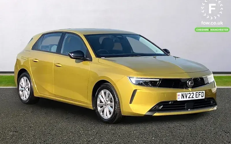 Used Vauxhall Astra Design Edition 110 HP (80 kW) 2025 Hatchback