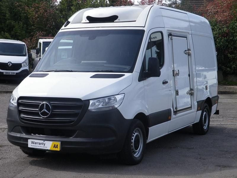 Usado Mercedes Sprinter Progressive 2021 Branco Van