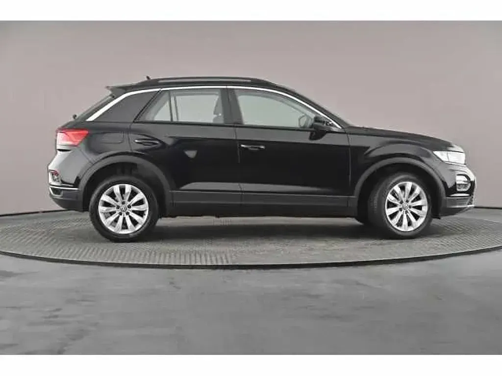 Usado VW T-Roc 150 HP (110 kW) 2019 SUV