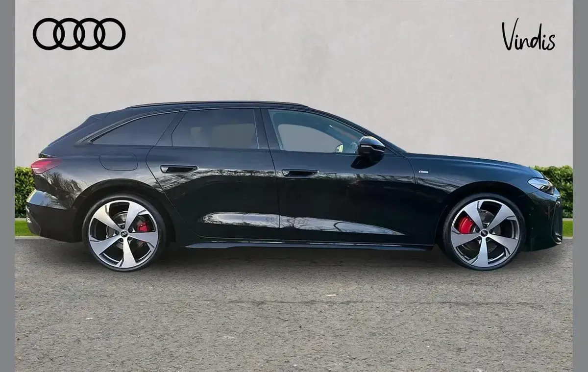 Used Audi A5 Advanced 204 HP (150 kW) 2025 Black Estate