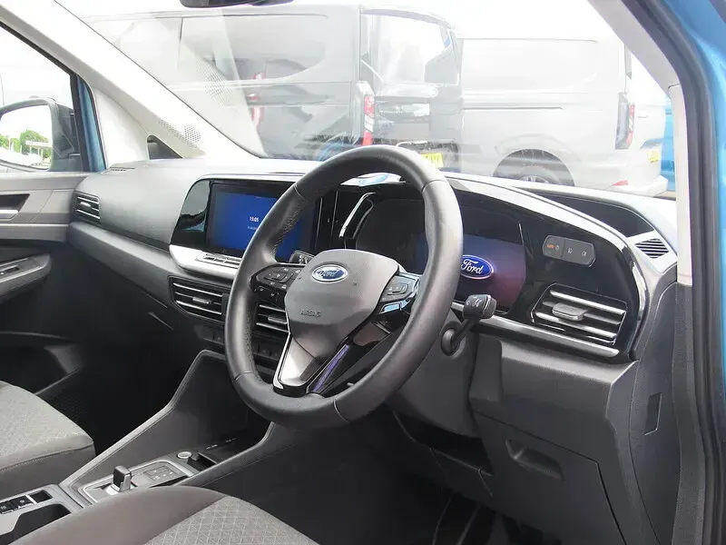 Used Ford Transit Connect Limited 122 HP (89 kW) 2025 Blue MPV