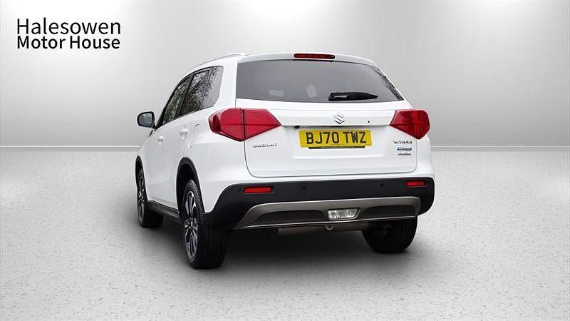 Used Suzuki Vitara SZ5 129 HP (94 kW) 2020 White SUV