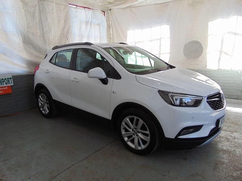 Second-hand Vauxhall Mokka X Active 140 CP (102 kW) 2016 Alb SUV