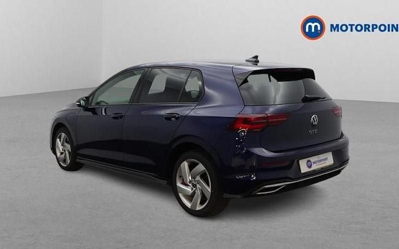 Used VW Golf VIII GTE 245 HP (180 kW) 2024 Hatchback