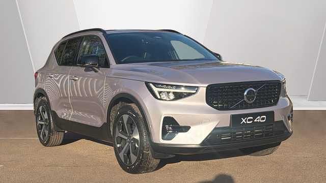 Used Volvo XC40 Plus 194 HP (142 kW) 2026 SUV