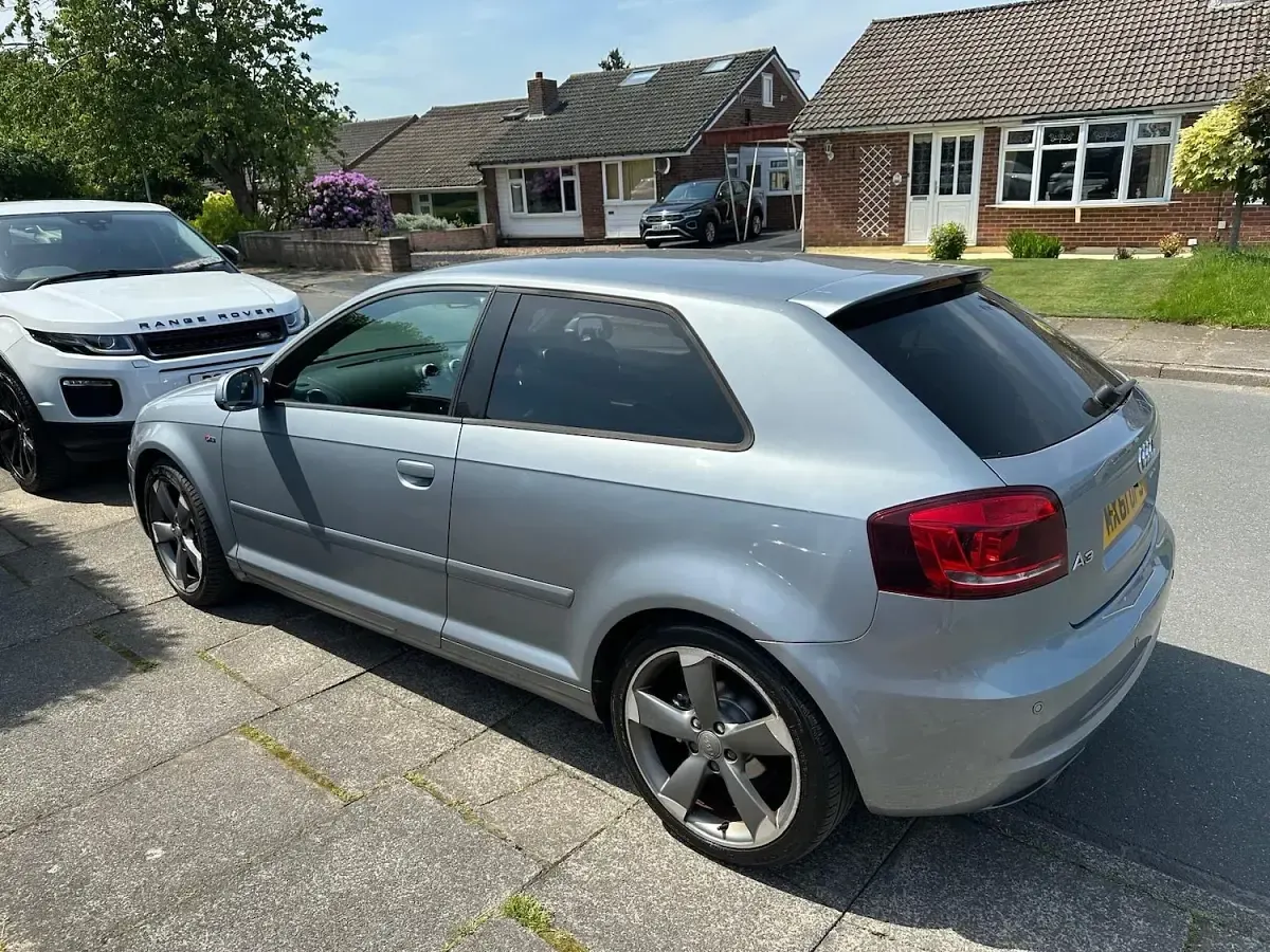 Used Audi A3 Black Edition 150 HP (110 kW) 2012 Silver Hatchback