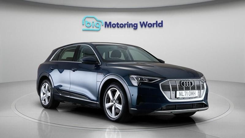 Used Audi e-tron 300 kW (408 HP) 2021 Blue SUV