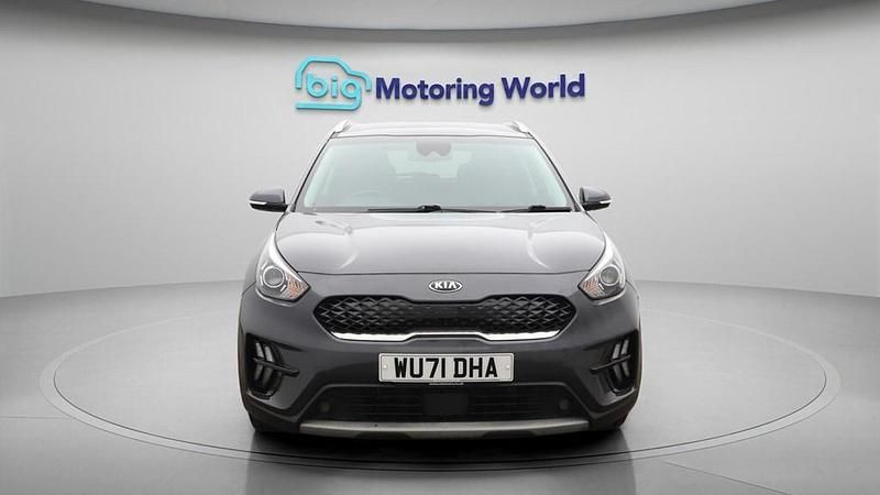 Used Kia Niro 139 HP (102 kW) 2021 Grey SUV