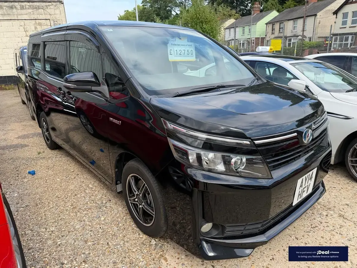 Used Toyota Voxy 2014 Black MPV
