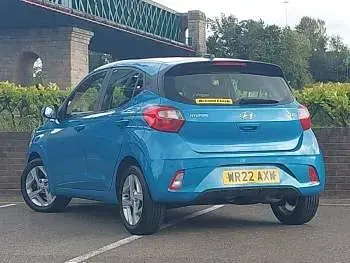 Used Hyundai i10 SE 84 HP (61 kW) 2022 Turquoise Hatchback
