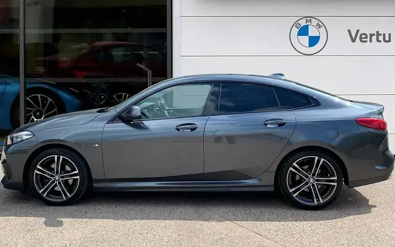 Usado BMW 218 M Sport 140 HP (102 kW) 2020 Cinzento Coupé